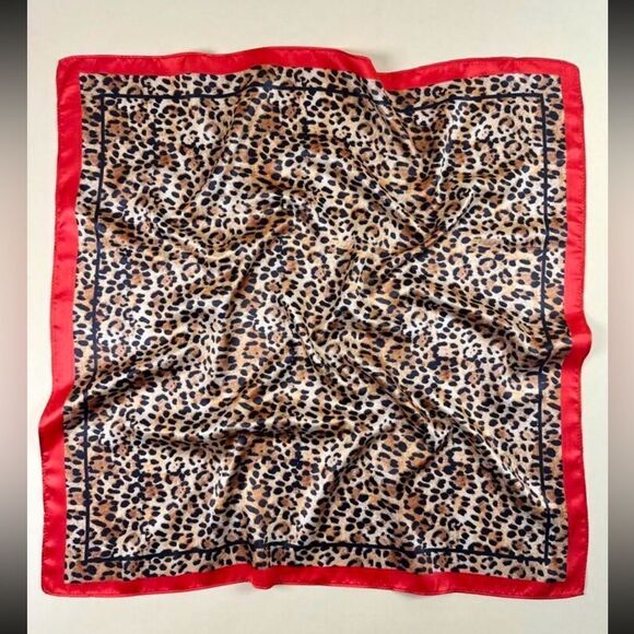 Leopard Print Scarf P30 - Picture 1 of 4